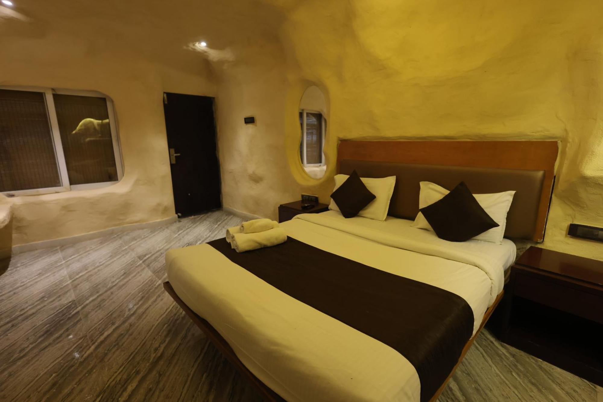 Hotel King Garden Mahābaleshwar Dış mekan fotoğraf