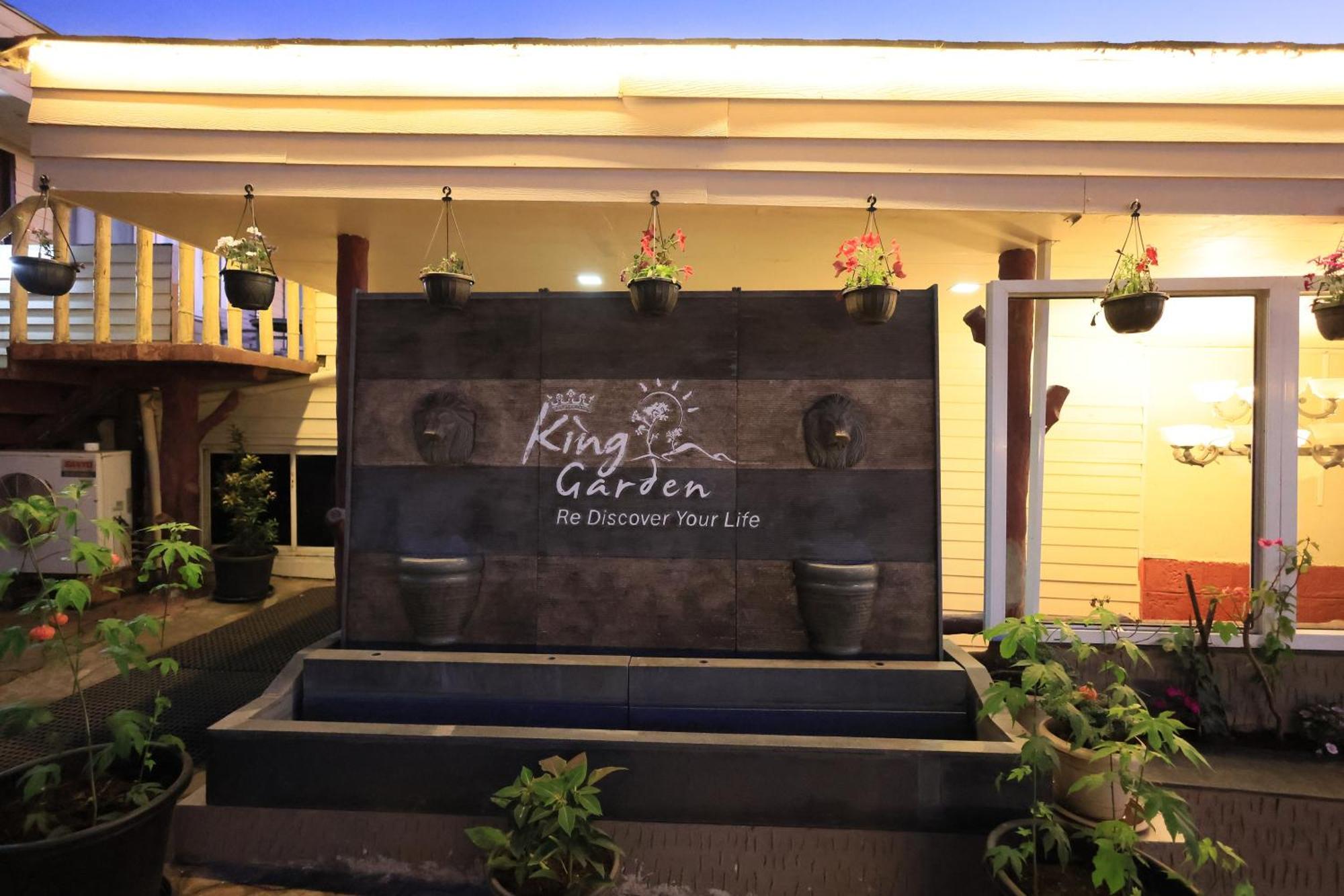 Hotel King Garden Mahābaleshwar Dış mekan fotoğraf