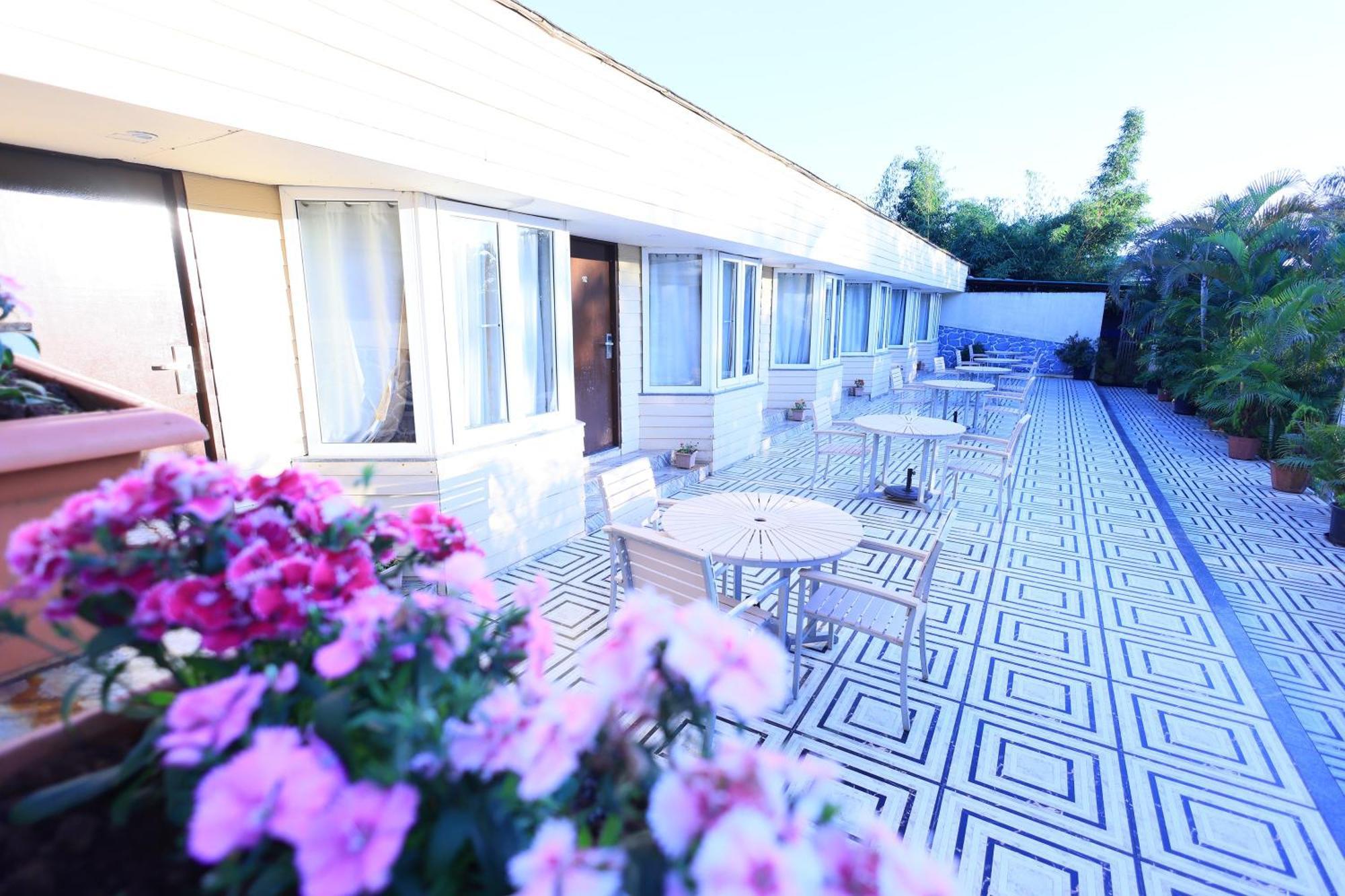 Hotel King Garden Mahābaleshwar Dış mekan fotoğraf
